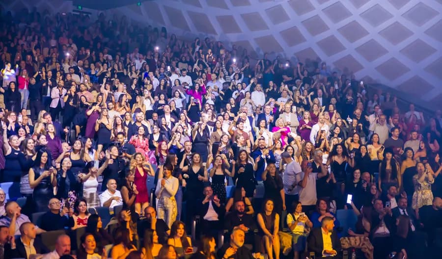 Ragheb Alama live in Sydney, photo 63