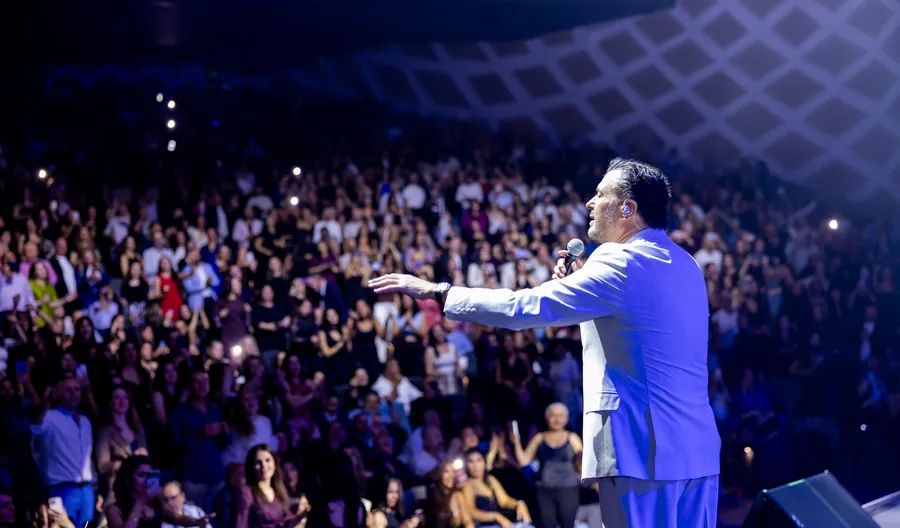Ragheb Alama live in Sydney, photo 78