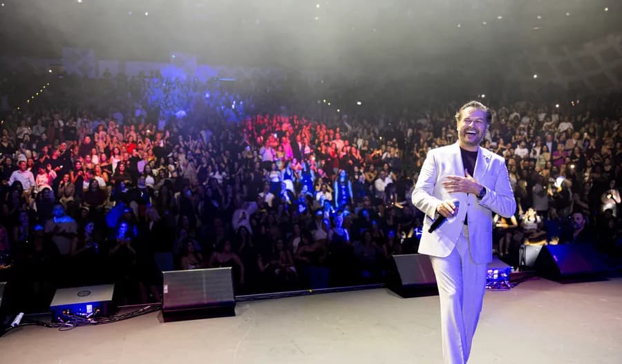 Ragheb Alama live in Sydney, photo 80